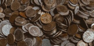 jak wyczyścić stare monety