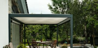 pergola